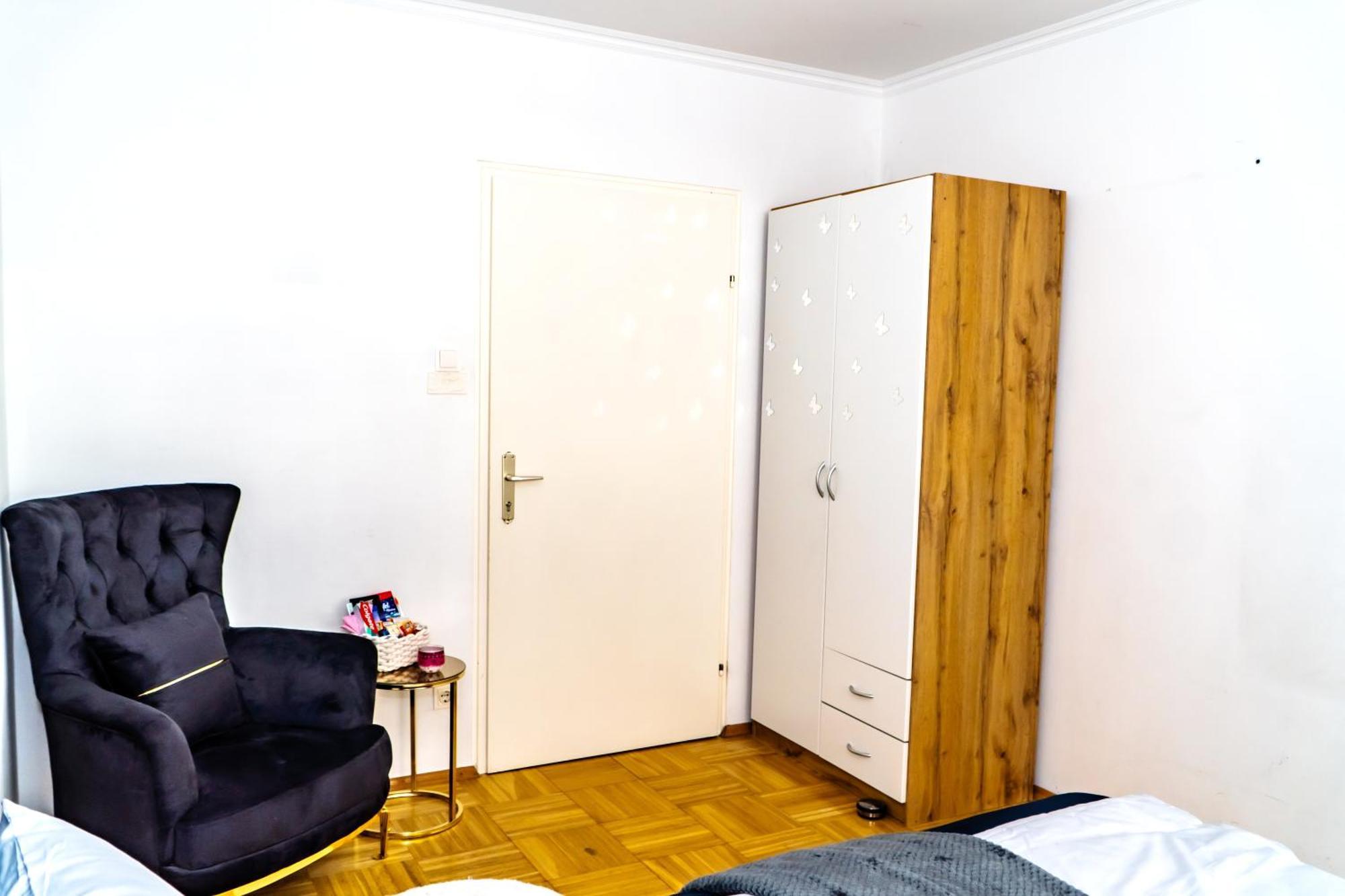 Spacious Rooms 5 Minutes To Wiener Stadthalle Eksteriør billede